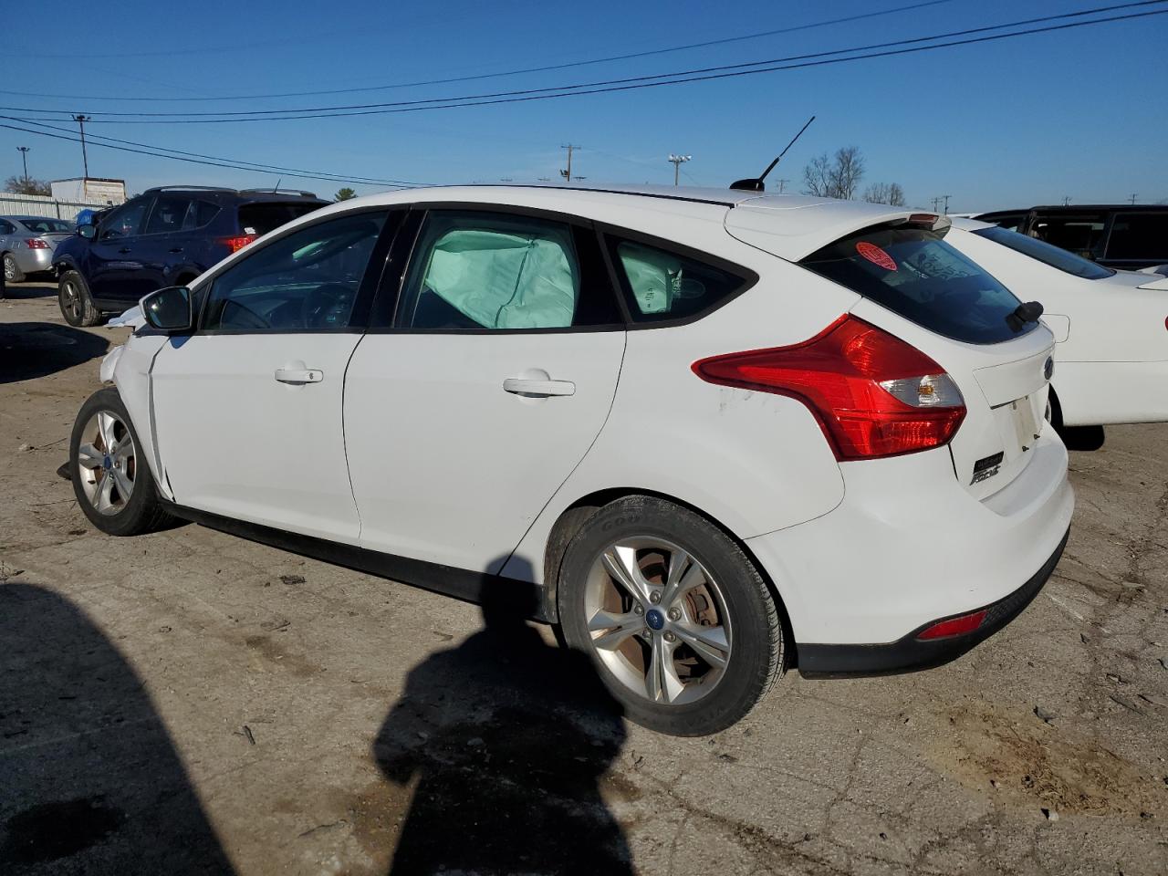 Image 2 of 2012 FORD FOCUS SE 2012 with VIN 1FAHP3K26CL448847