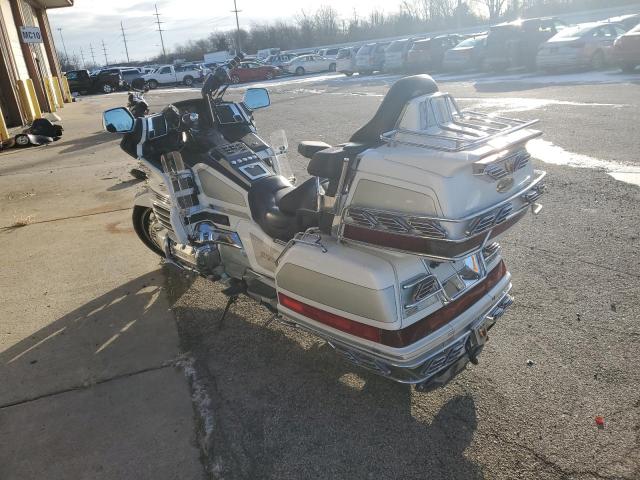Obraz 3 z 2000 HONDA GL1500 SE12 2000 z VIN 1HFSC2231YA200965