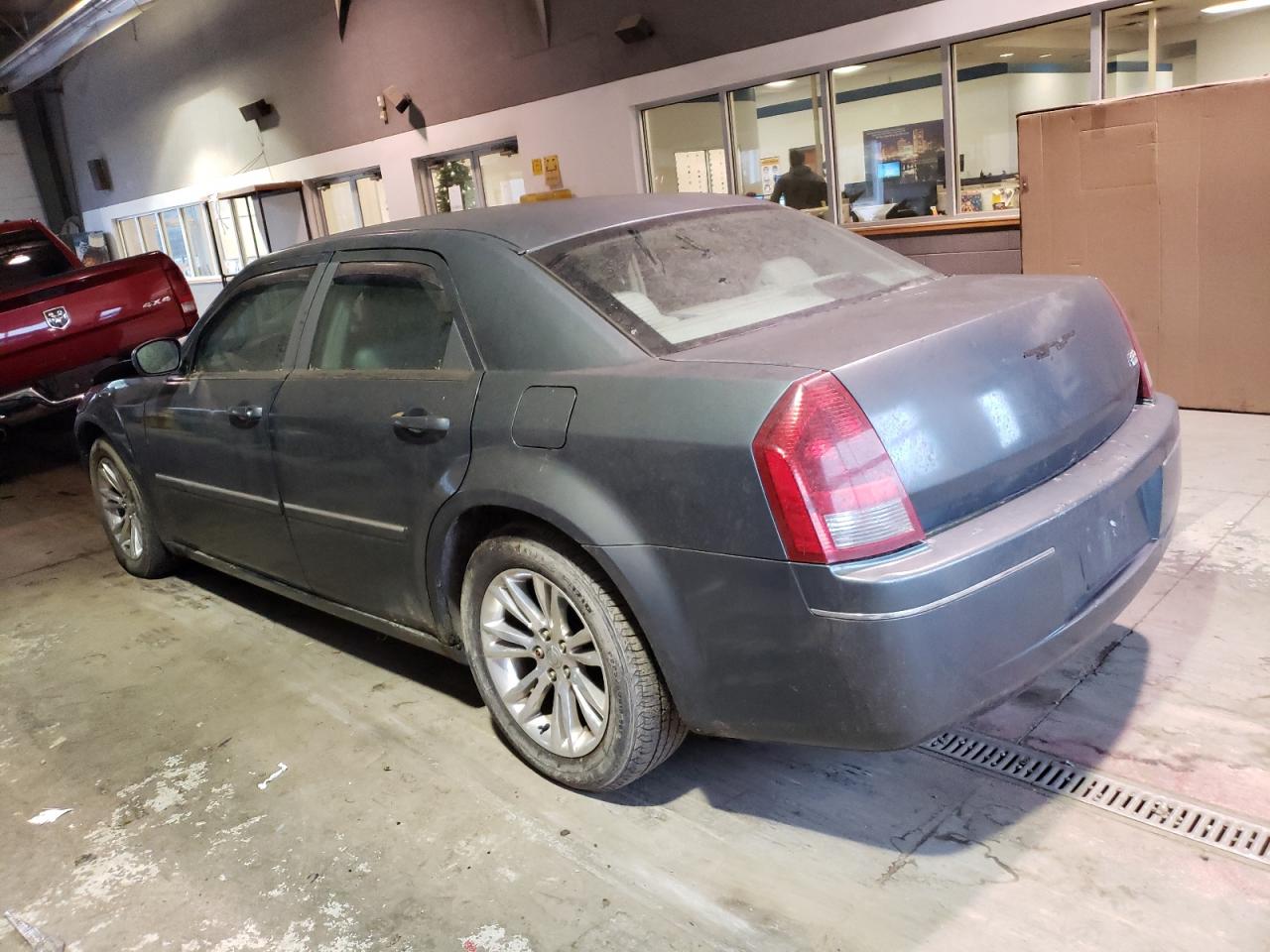 Obraz 2 z 2006 CHRYSLER 300 TOURING 2006 z VIN 2C3KA53G06H405358