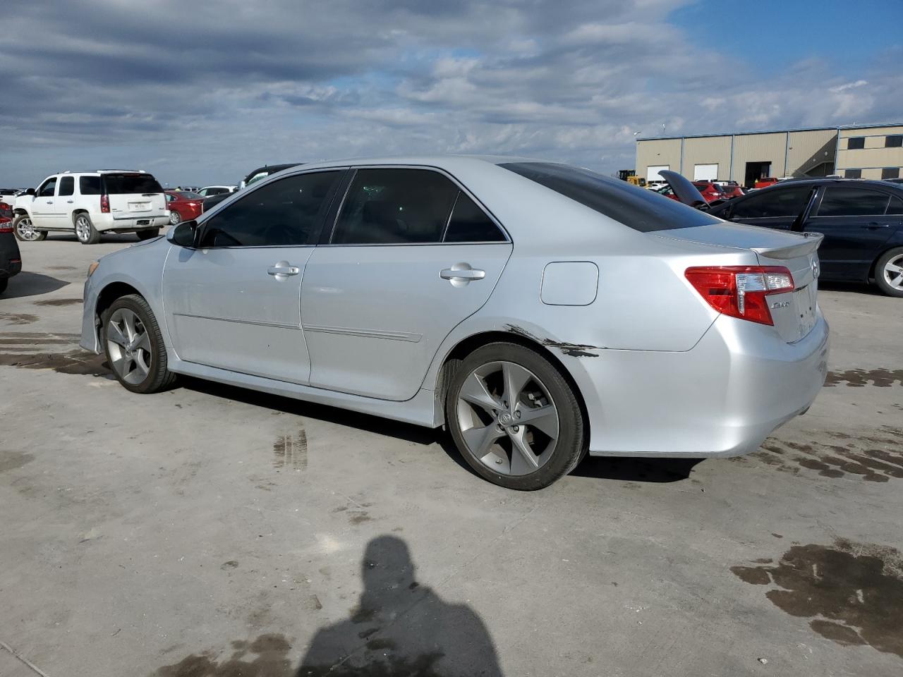 Изображение 2 2014 TOYOTA CAMRY L 2014 с VIN 4T1BF1FK4EU389159