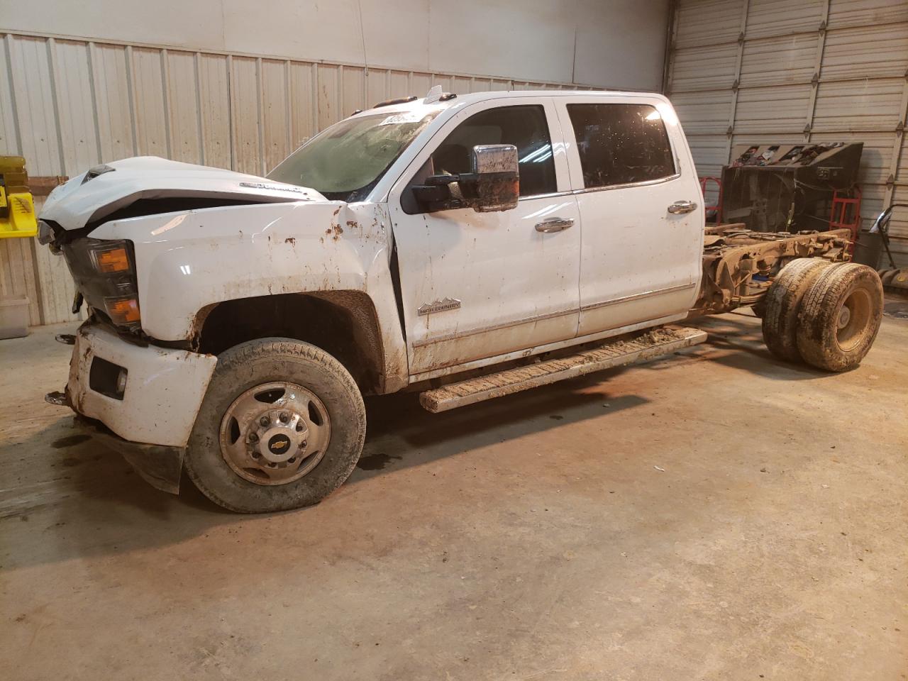 Obraz 1 z 2019 CHEVROLET SILVERADO K3500 HIGH COUNTRY 2019 z VIN 1GC4KYEY8KF139446