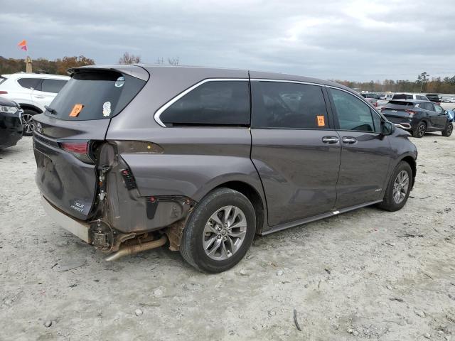 Obraz 3 z 2021 TOYOTA SIENNA XLE 2021 z VIN 5TDYRKECXMS007614