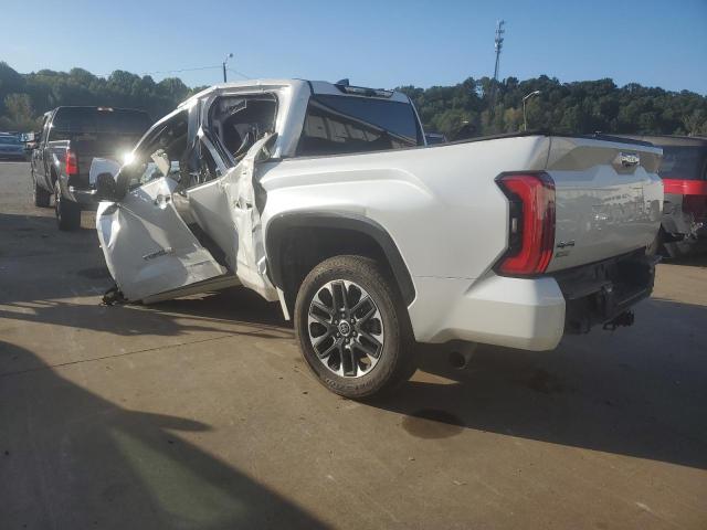 Изображение 2 2022 TOYOTA TUNDRA CREWMAX LIMITED 2022 с VIN 5TFJA5DB8NX042344