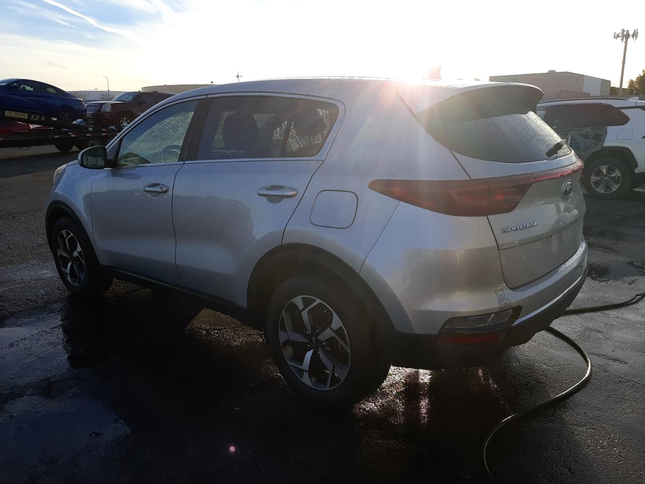 Image 2 of 2020 KIA SPORTAGE LX 2020 with VIN KNDPM3AC1L7688860