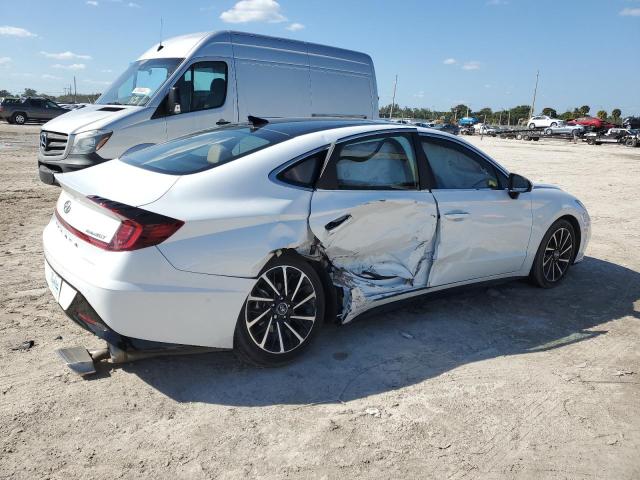 Obraz 3 z 2021 HYUNDAI SONATA LIMITED 2021 z VIN 5NPEH4J24MH086153