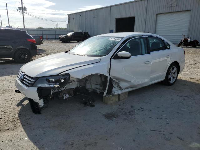 Изображение 1 2013 VOLKSWAGEN PASSAT SE 2013 с VIN 1VWBP7A31DC042491