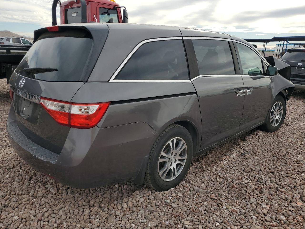 Image 3 of 2013 HONDA ODYSSEY EXL 2013 with VIN 5FNRL5H67DB034870