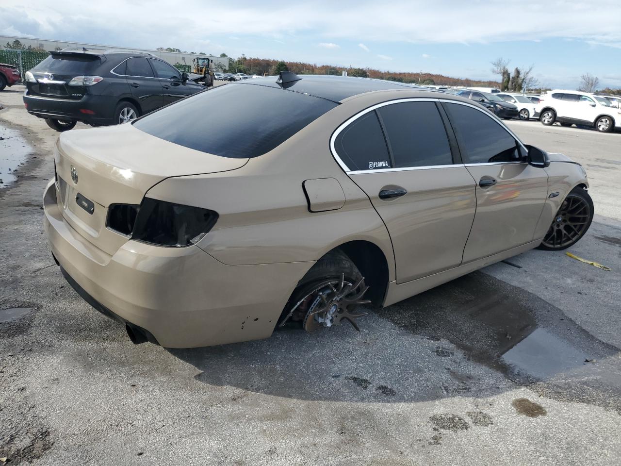 Изображение 3 2015 BMW 535 I 2015 с VIN WBA5B1C54FD918748