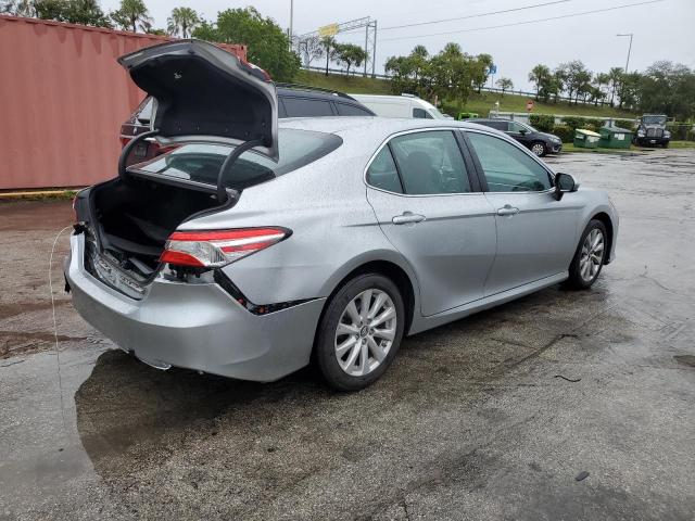 Obraz 3 z 2018 TOYOTA CAMRY L 2018 z VIN 4T1B11HK7JU546530