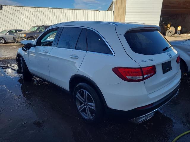 Image 2 of 2019 MERCEDES-BENZ GLC 300 4MATIC 2019 with VIN WDC0G4KB5KV140384