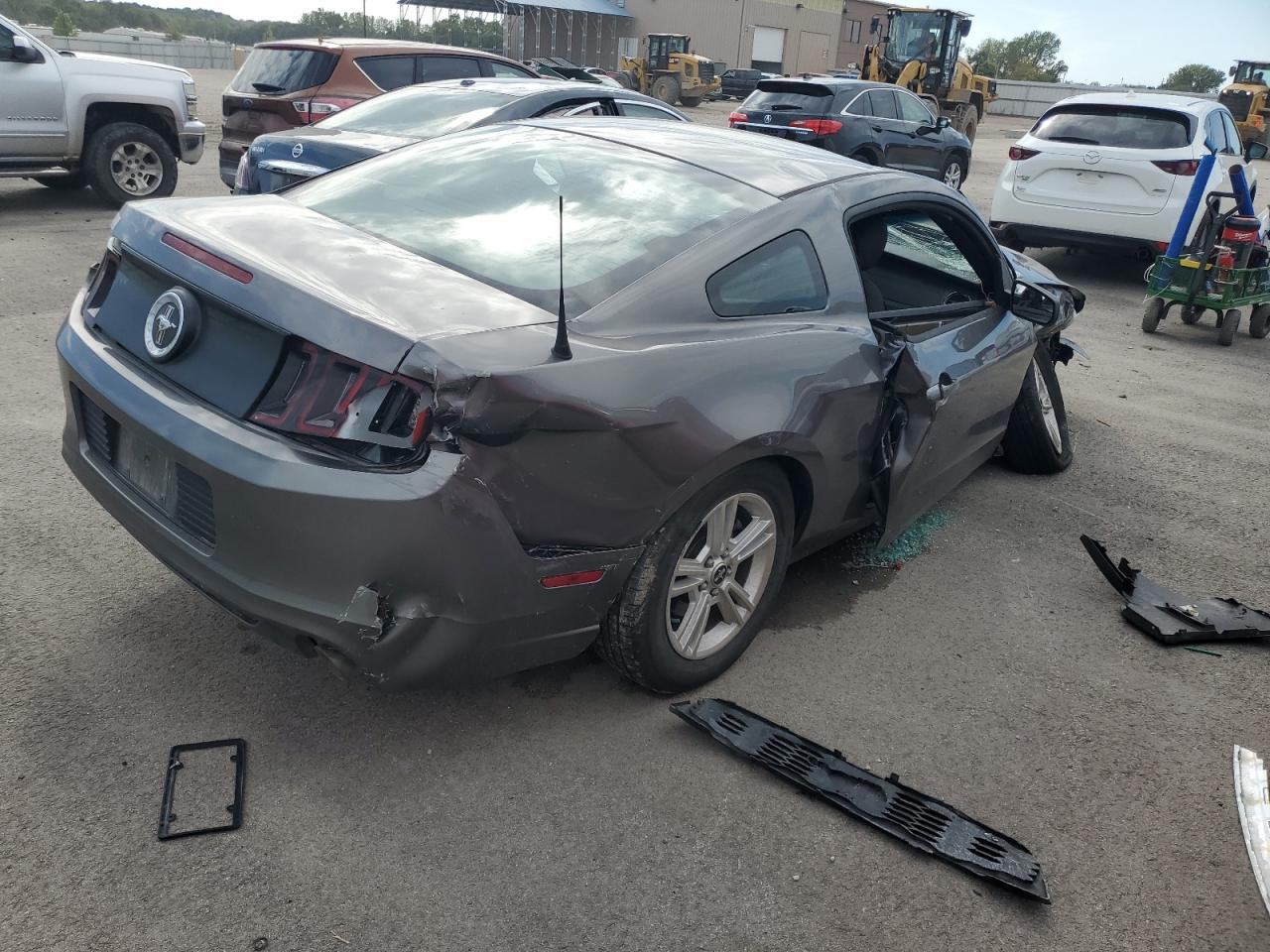 Image 3 of 2013 FORD MUSTANG  2013 with VIN 1ZVBP8AM6D5279285
