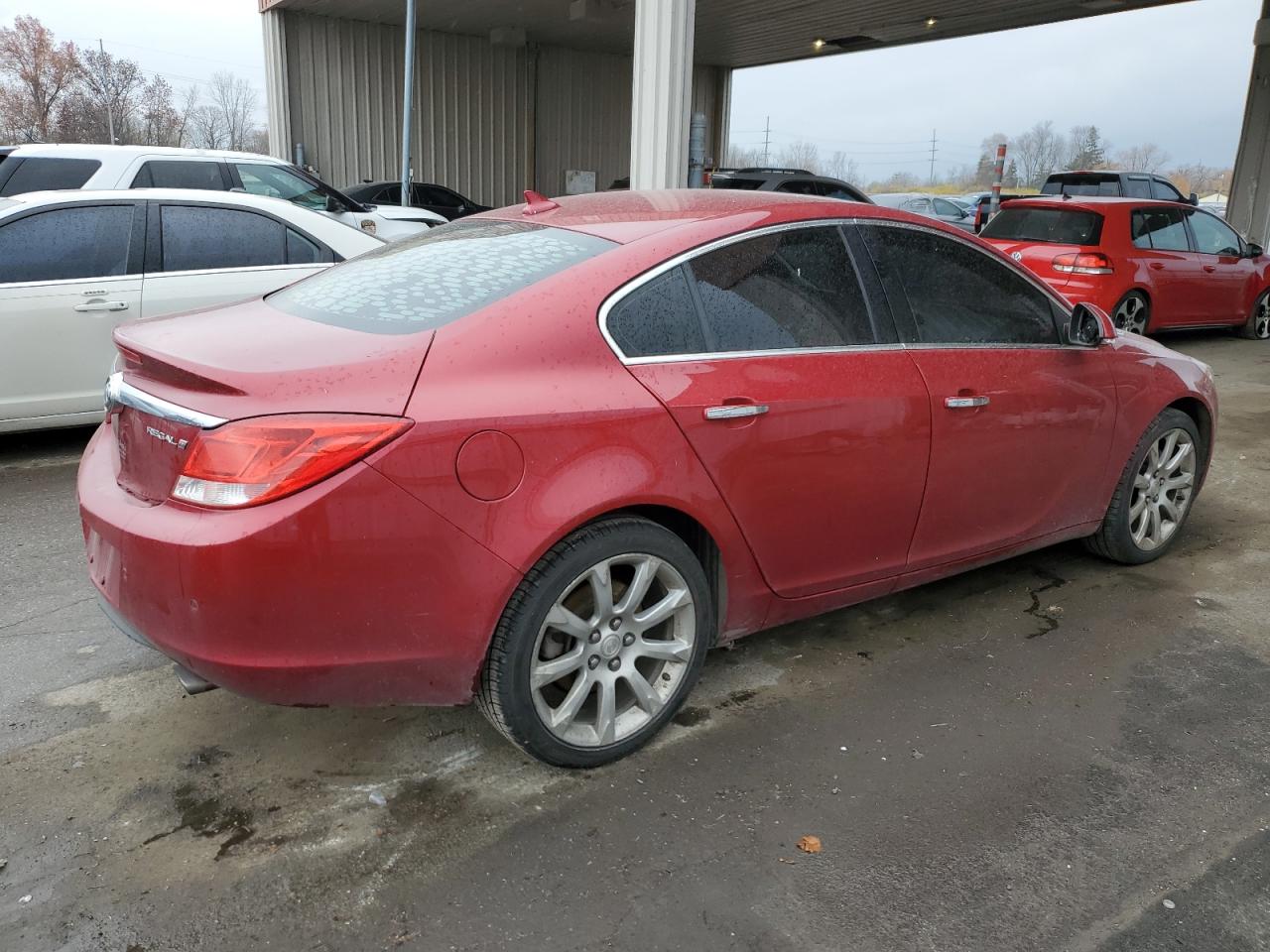 Image 3 of 2013 BUICK REGAL PREMIUM 2013 with VIN 2G4GU5GV5D9139808