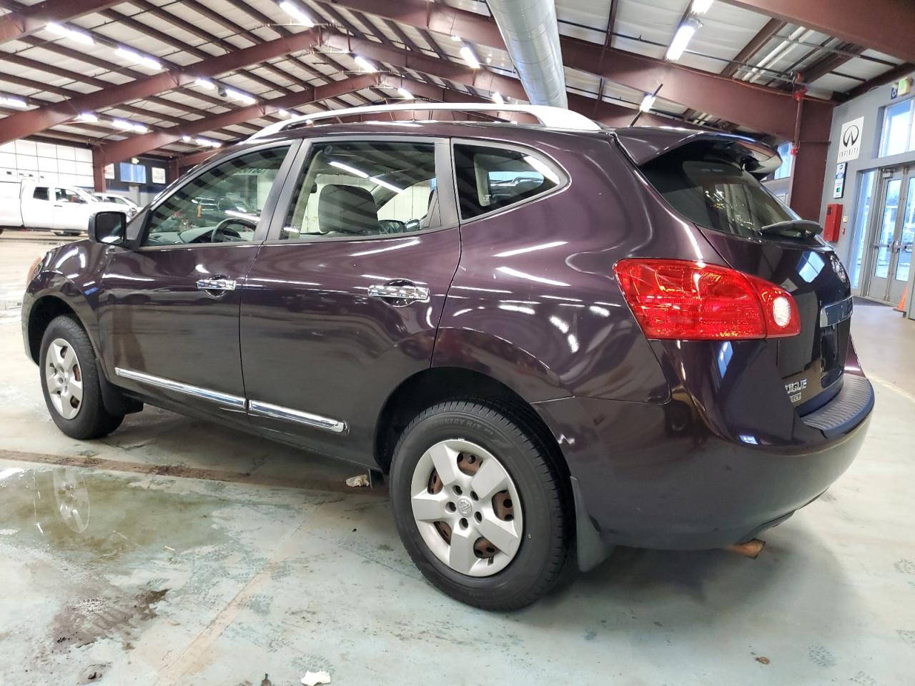 Image 2 of 2015 NISSAN ROGUE SELECT S 2015 with VIN JN8AS5MV2FW754206