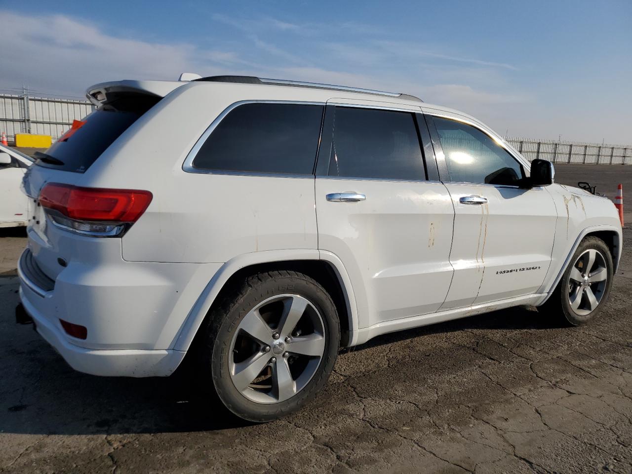 Obraz 3 z 2015 JEEP GRAND CHEROKEE OVERLAND 2015 z VIN 1C4RJFCM2FC196486