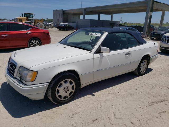 Image 1 of 1994 MERCEDES-BENZ E 320 1994 with VIN WDBEA66E1RC097910