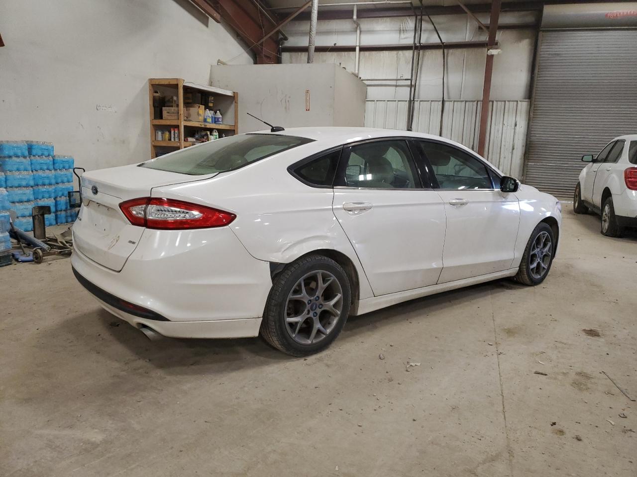 Image 3 of 2013 FORD FUSION SE 2013 with VIN 3FA6P0H71DR137645