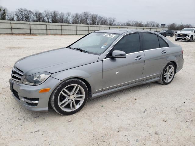 Изображение 1 2014 MERCEDES-BENZ C 250 2014 с VIN WDDGF4HB3EA947888