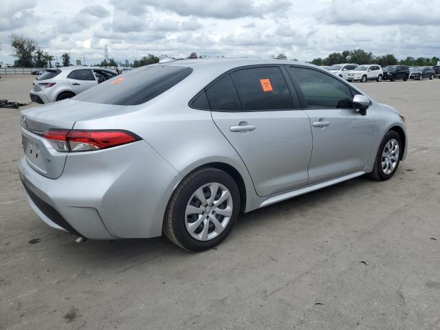 Изображение 3 2021 TOYOTA COROLLA LE 2021 с VIN JTDEPMAE8MJ136699