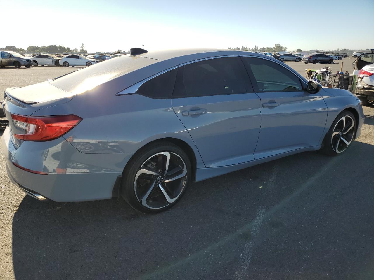 Изображение 3 2022 HONDA ACCORD SPORT 2022 с VIN 1HGCV1F31NA015986