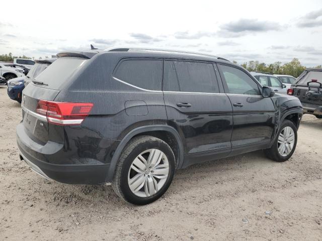 Image 3 of Volkswagen Atlas Se 2019 with VIN 1V2WR2CA3KC604951