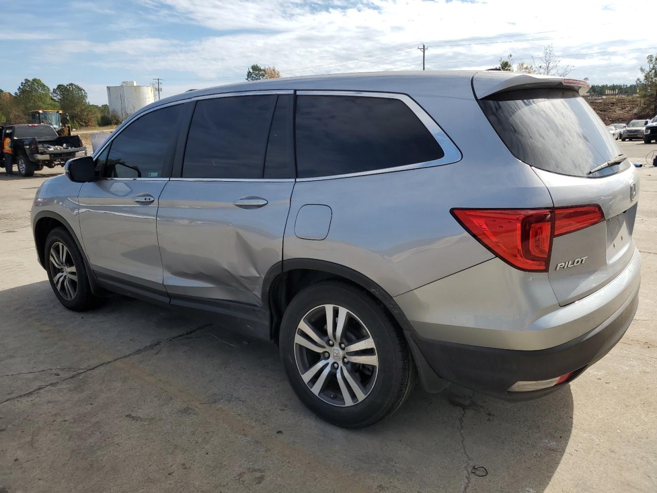 Obraz 2 z 2018 HONDA PILOT EXL 2018 z VIN 5FNYF5H81JB010872
