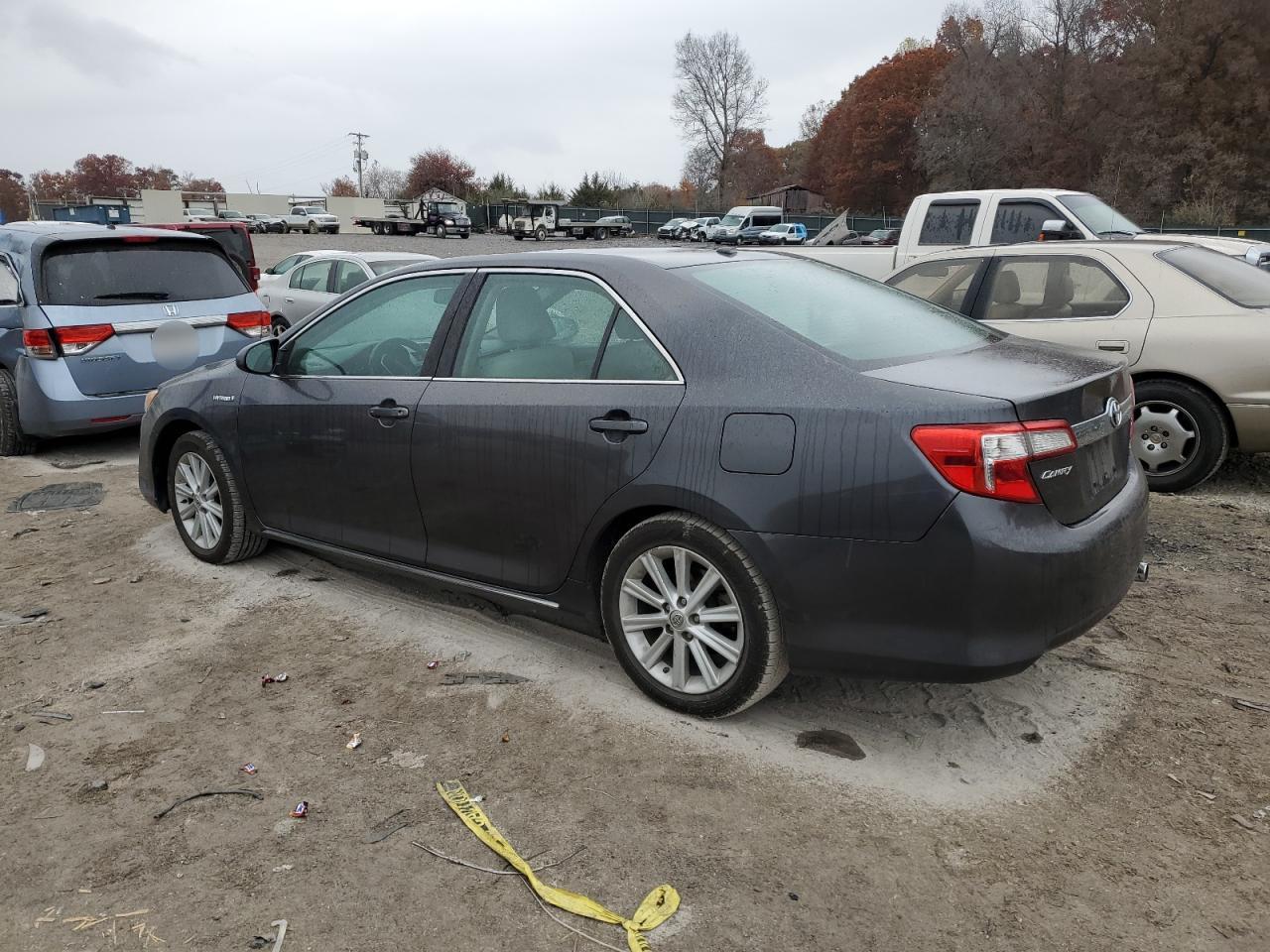 Obraz 2 z 2014 TOYOTA CAMRY HYBRID 2014 z VIN 4T1BD1FK7EU098550