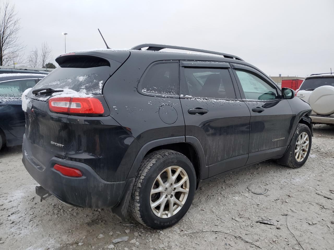 Obraz 3 z 2016 JEEP CHEROKEE SPORT 2016 z VIN 1C4PJMAS7GW225946