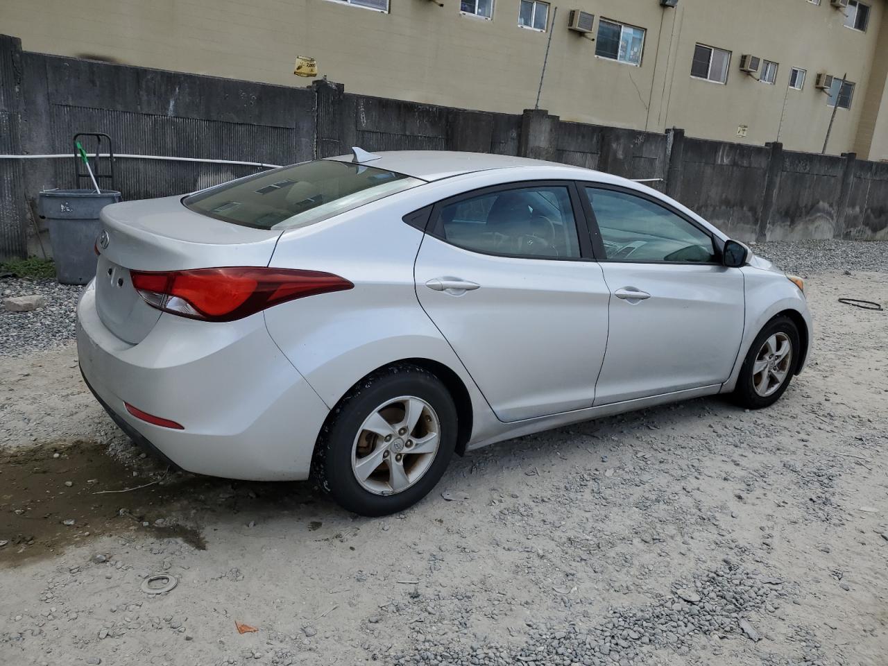 Obraz 3 z 2015 HYUNDAI ELANTRA SE 2015 z VIN 5NPDH4AE8FH634972