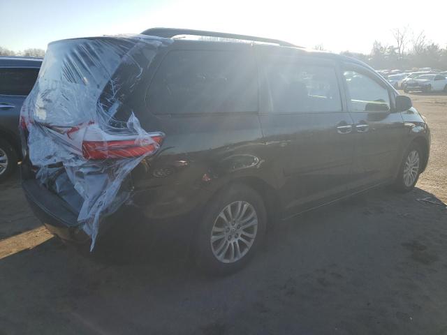 Image 3 of 2015 TOYOTA SIENNA XLE 2015 with VIN 5TDYK3DC0FS582478