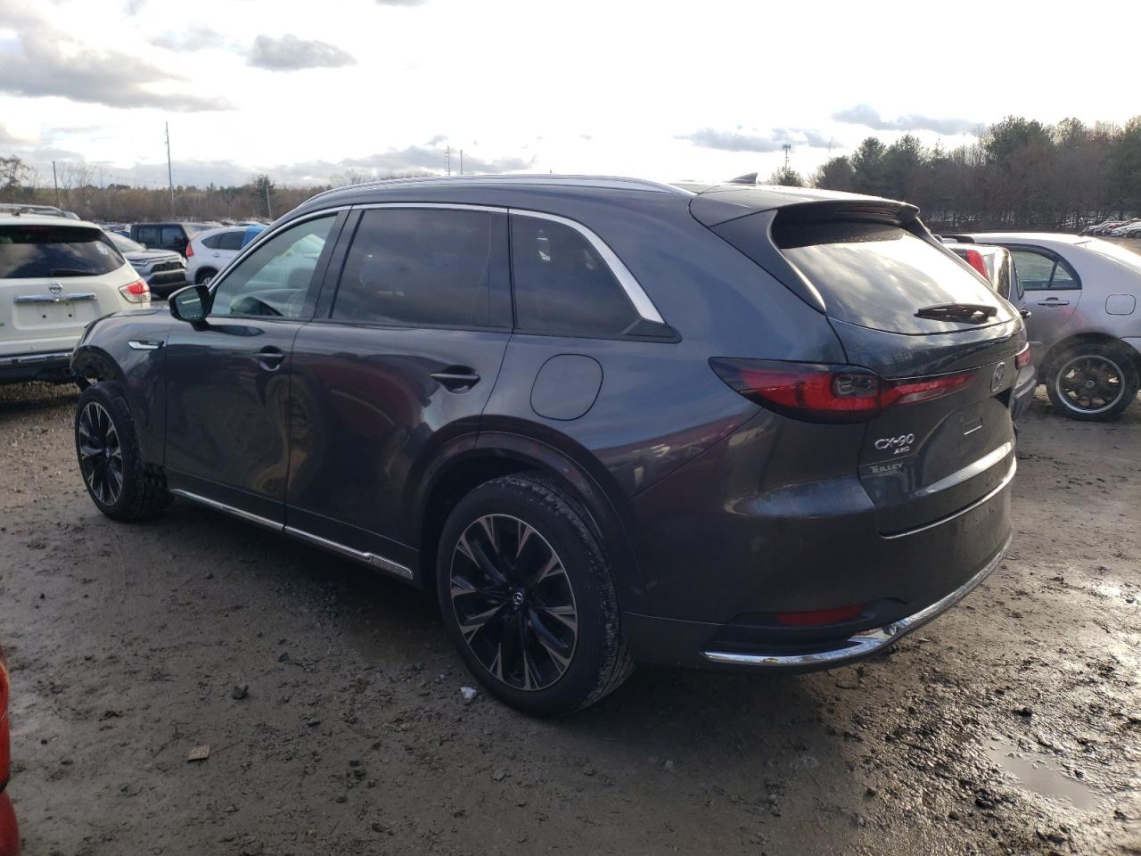 Image 2 of 2024 MAZDA CX-90 PREMIUM PLUS 2024 with VIN JM3KKEHC8R1125129