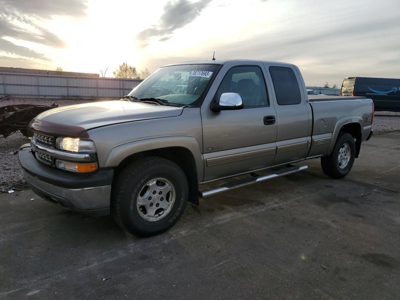 Изображение 1 2001 CHEVROLET SILVERADO K1500 2001 с VIN 2GCEK19T811328436
