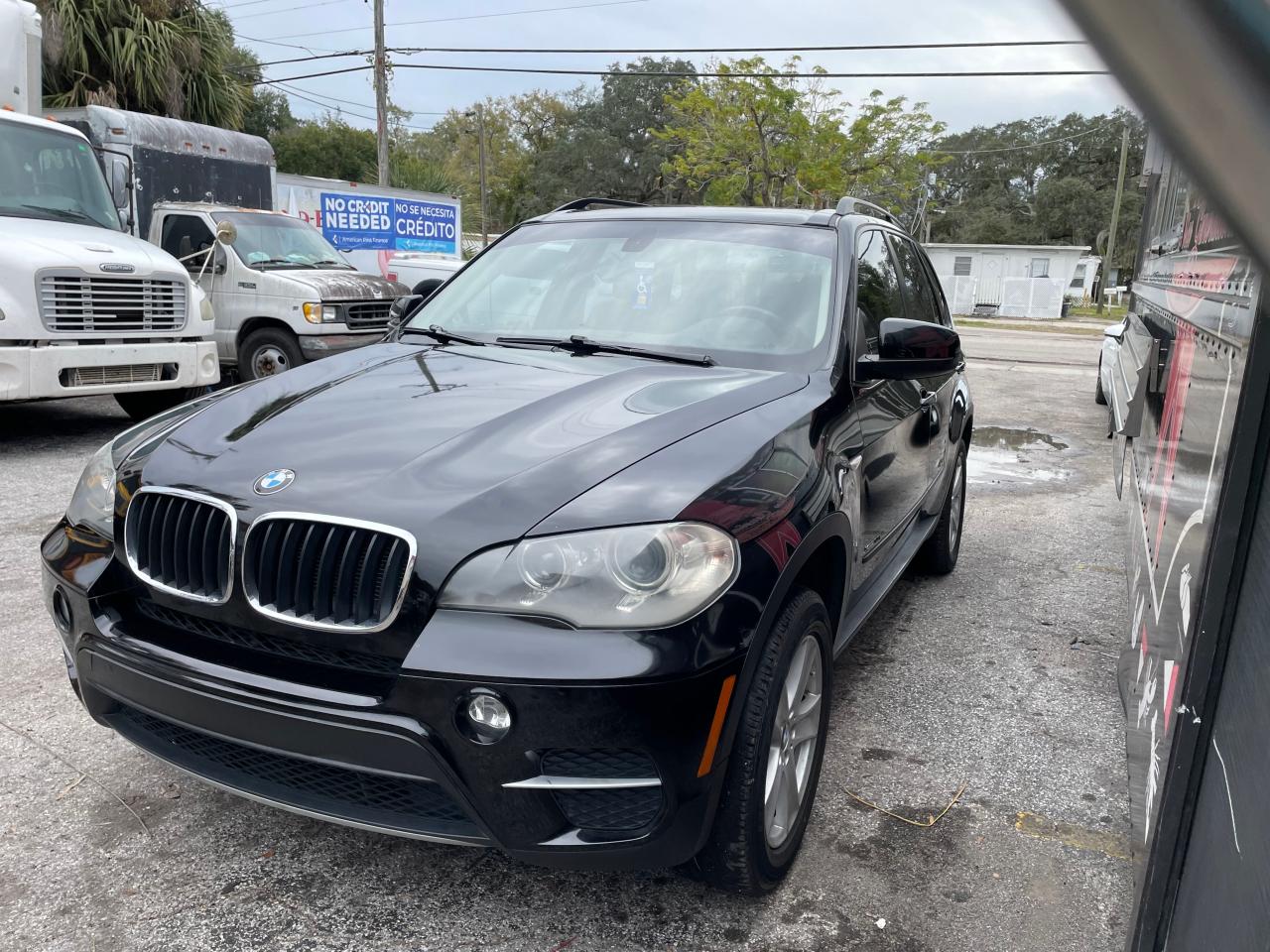 Image 2 of 2013 BMW X5 XDRIVE35I 2013 with VIN 5UXZV4C54D0G55048