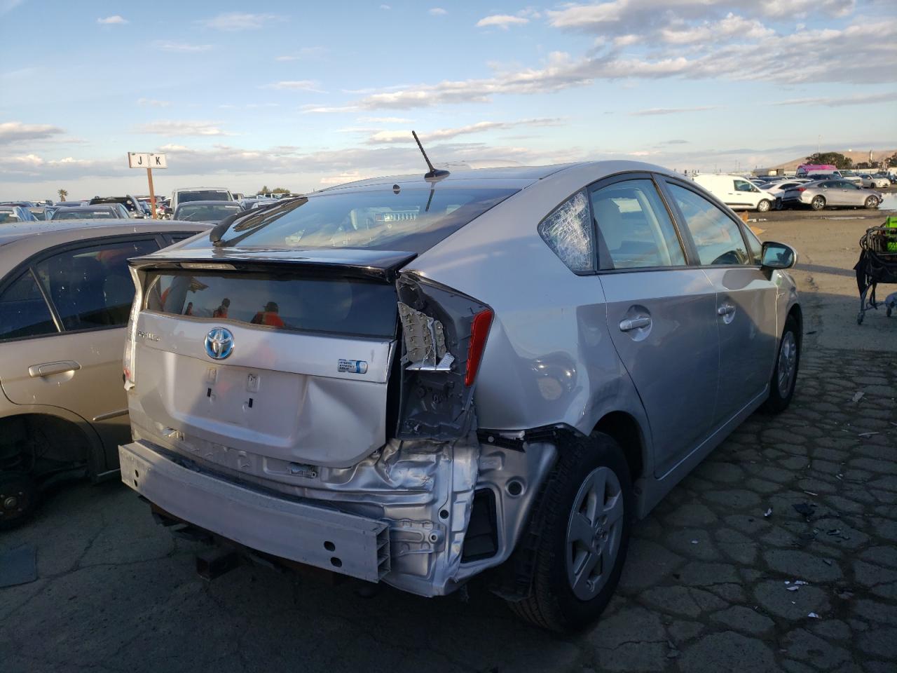 Obraz 3 z 2010 TOYOTA PRIUS  2010 z VIN JTDKN3DU8A0199728