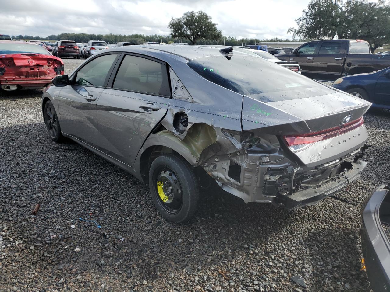 Obraz 2 z 2021 HYUNDAI ELANTRA SEL 2021 z VIN KMHLM4AG8MU141140