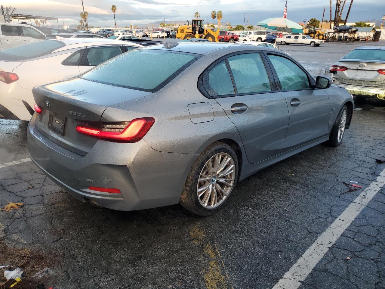 Image 3 of 2023 BMW 330E  2023 with VIN 3MW39FF02P8C95385