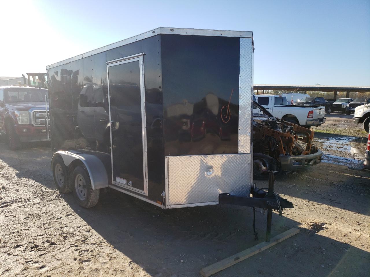 Obraz 1 z 2023 DIAM CARGO TRAI 2023 z VIN 53NBE122XP1100355