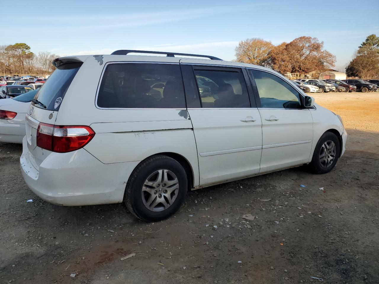 Image 3 of 2006 HONDA ODYSSEY EX 2006 with VIN 5FNRL38436B083621