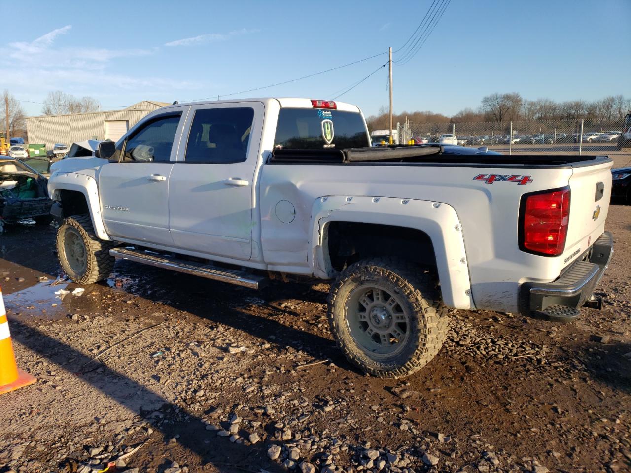 Obraz 2 z 2015 CHEVROLET SILVERADO K1500 LT 2015 z VIN 3GCUKREC4FG188593