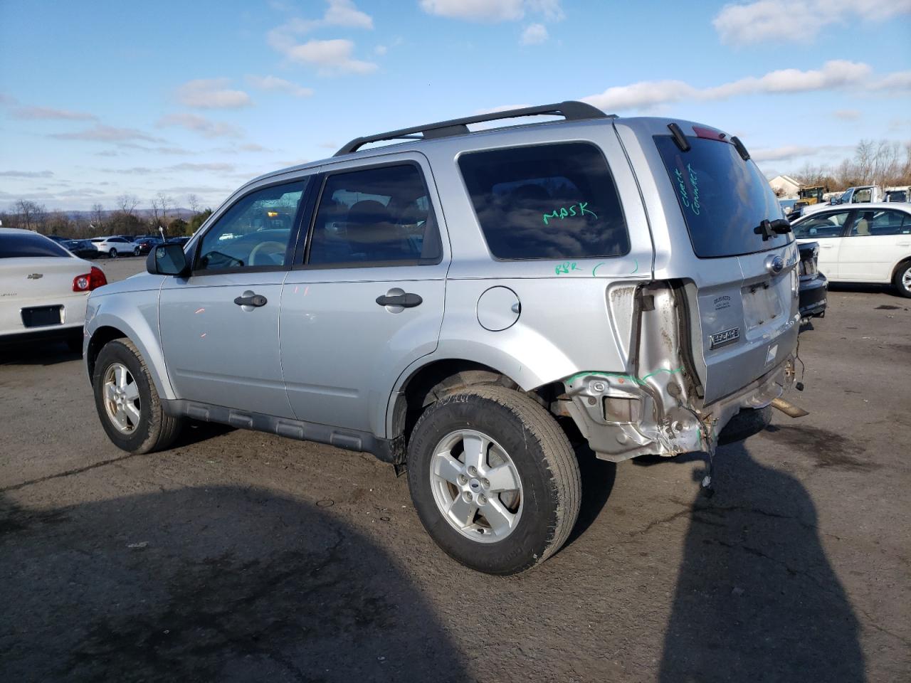 Image 2 of 2010 FORD ESCAPE XLS 2010 with VIN 1FMCU0C74AKB35977