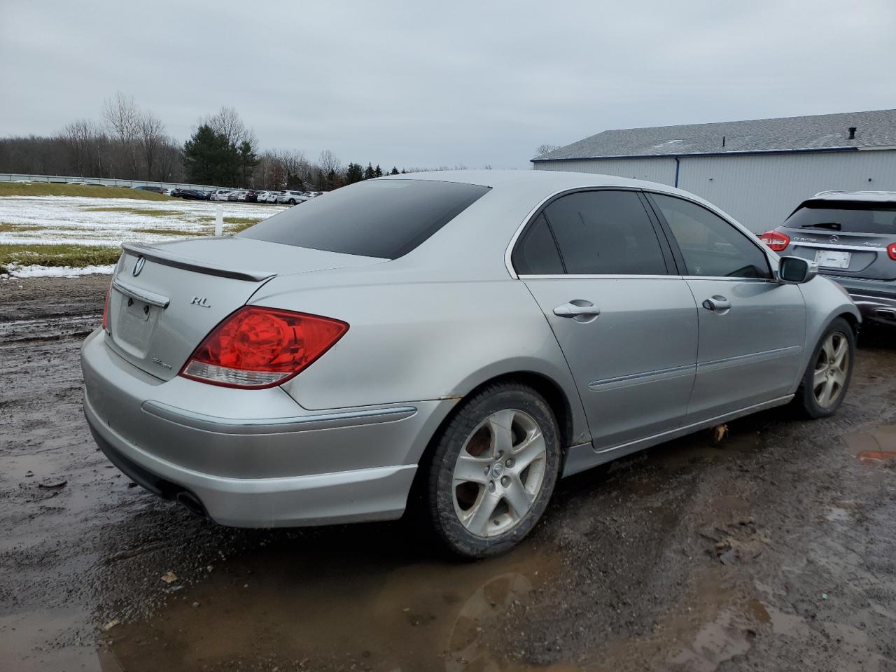 Image 3 of 2008 ACURA RL  2008 with VIN JH4KB16628C002202