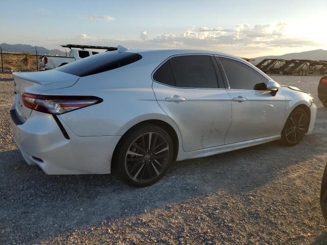 Obraz 3 z 2019 TOYOTA CAMRY XSE 2019 z VIN 4T1B61HK6KU832422