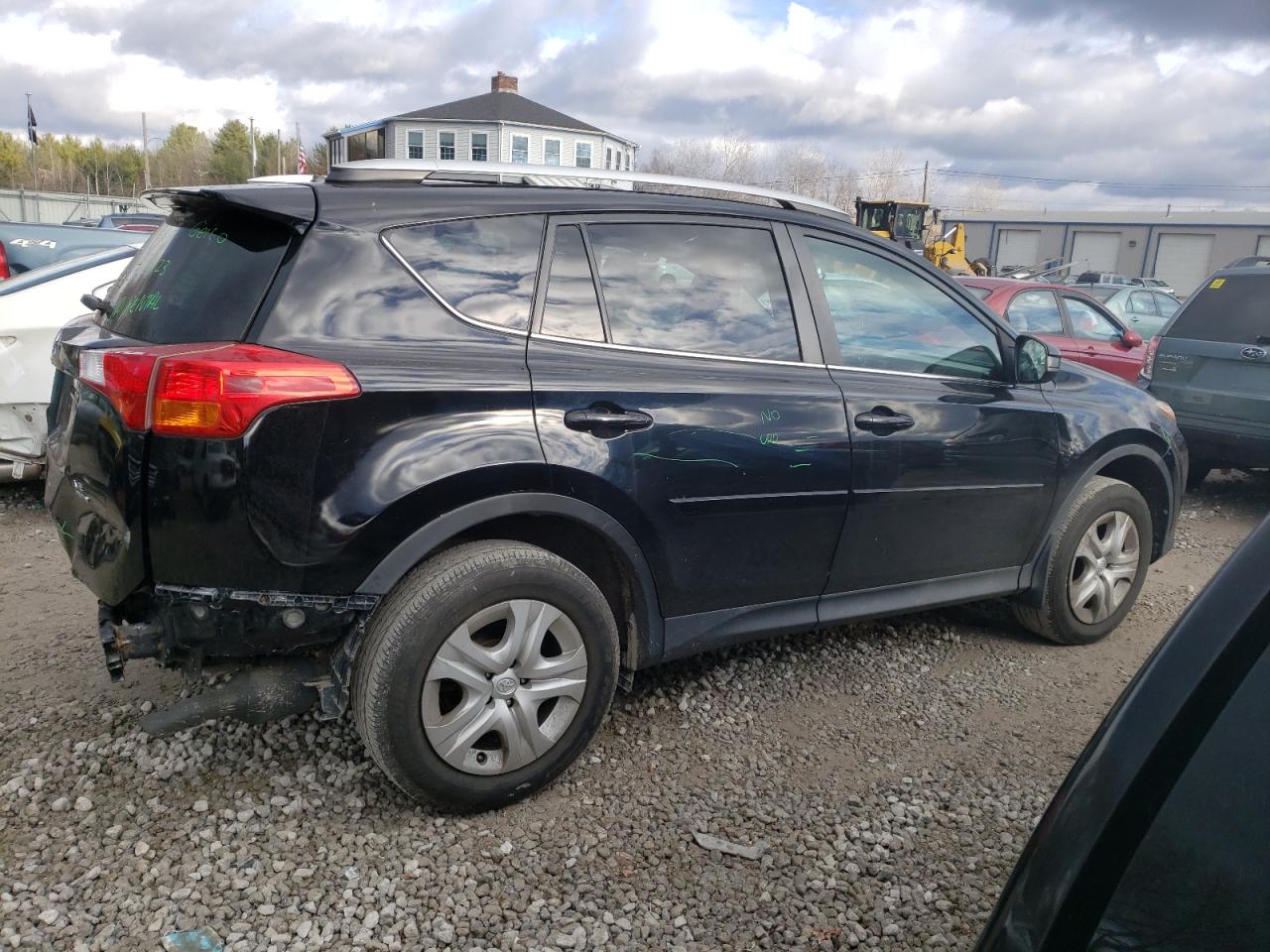 Изображение 3 2015 TOYOTA RAV4 LE 2015 с VIN 2T3BFREV2FW241157