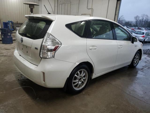 Image 3 of 2013 TOYOTA PRIUS V  2013 with VIN JTDZN3EU5D3242728