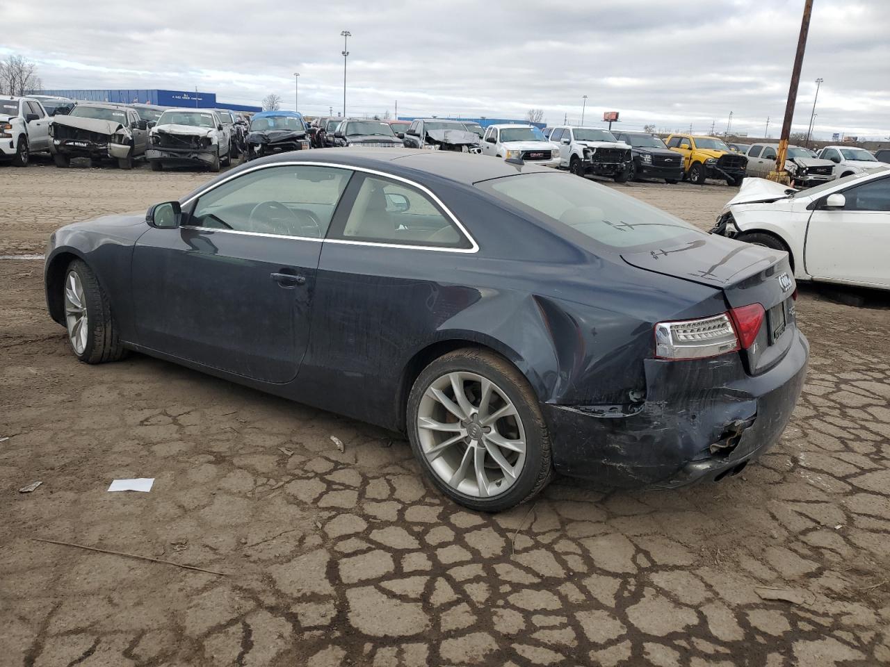 Изображение 2 2013 AUDI A5 PREMIUM PLUS 2013 с VIN WAULFAFR1DA002635