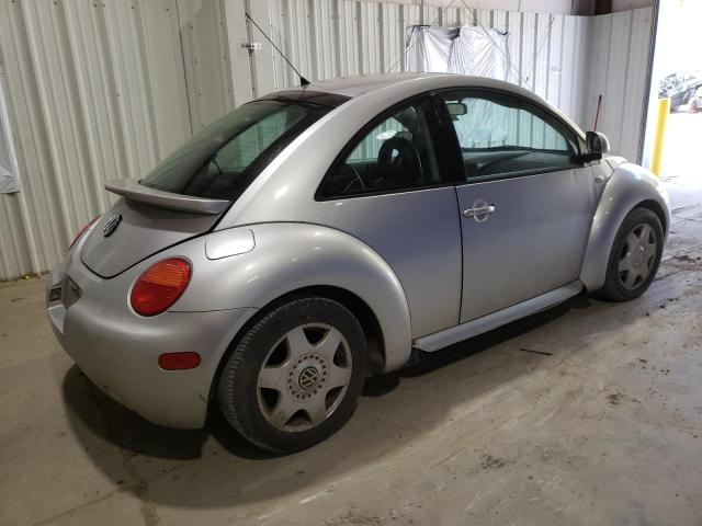 Image 3 of 2000 VOLKSWAGEN NEW BEETLE GLX 2000 with VIN 3VWDD21C5YM495182