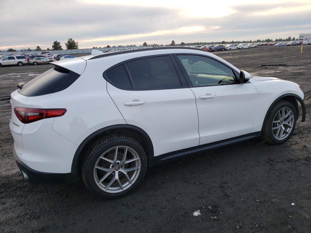Image 3 of 2018 ALFA ROMEO STELVIO SPORT 2018 with VIN ZASFAKPN4J7B70219