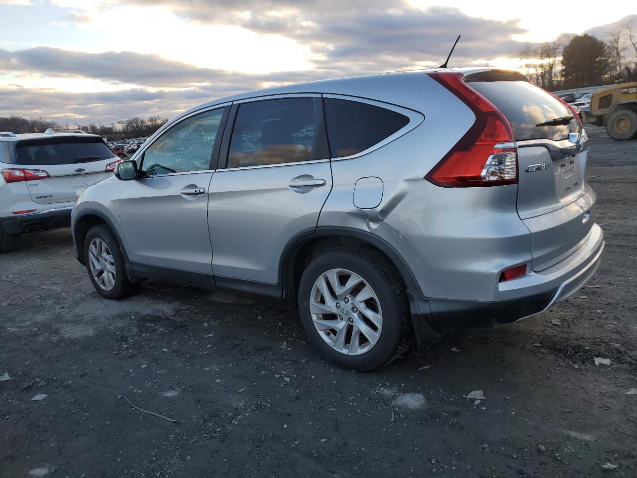Image 2 of 2015 HONDA CR-V EX 2015 with VIN 2HKRM4H59FH642442