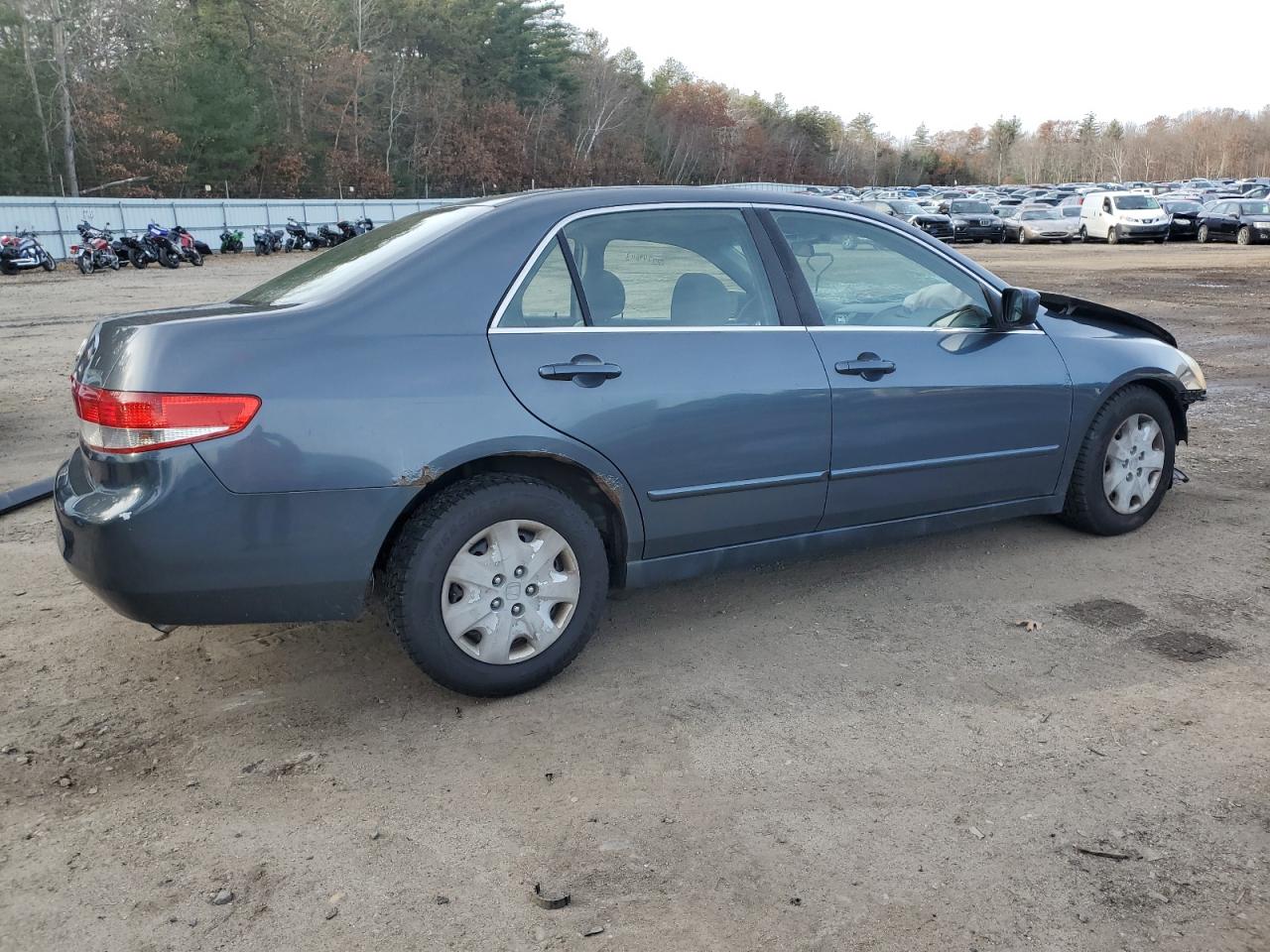 Image 3 of 2003 HONDA ACCORD LX 2003 with VIN JHMCM56353C007432