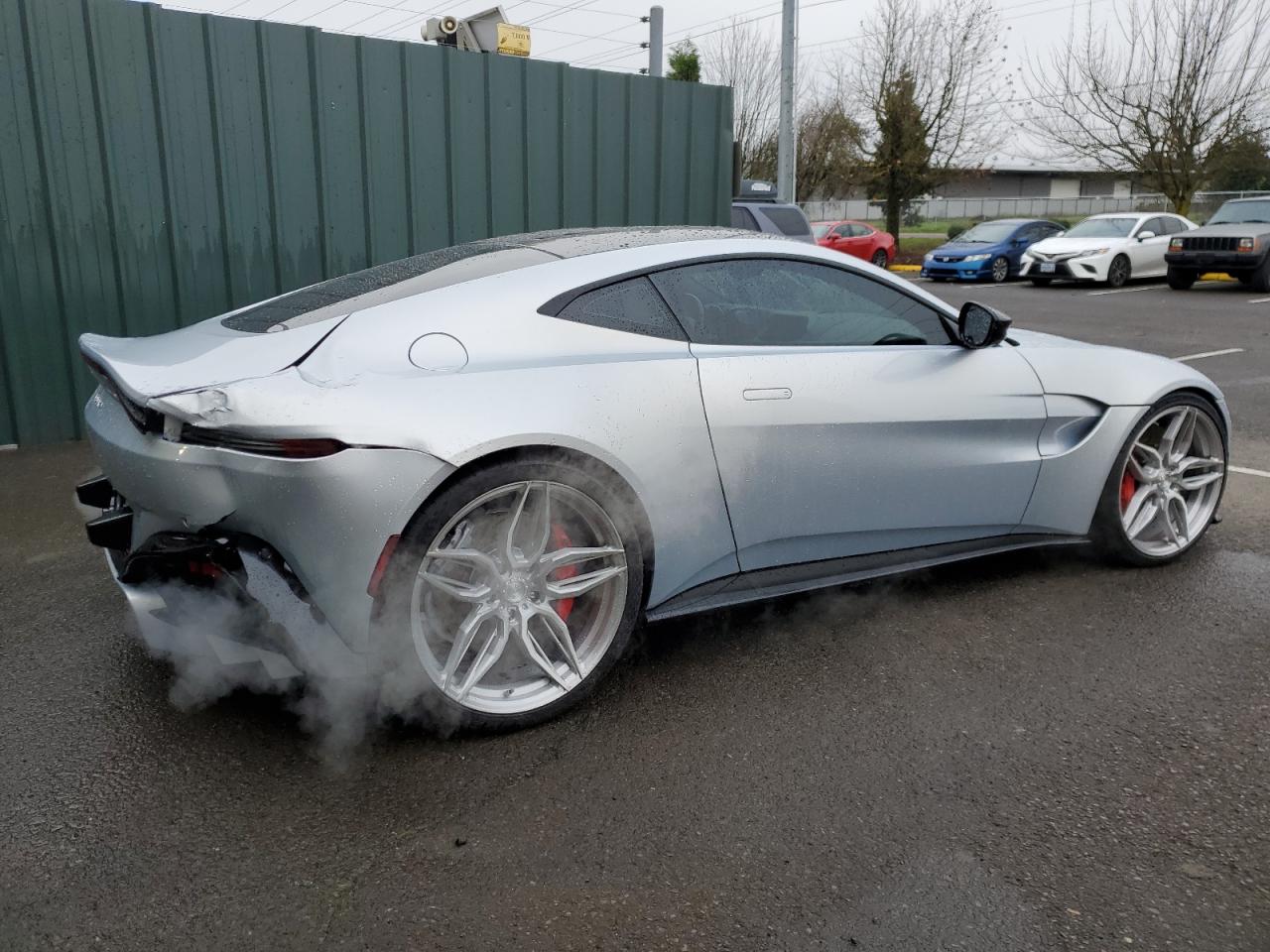 Obraz 3 z 2019 ASTON MARTIN VANTAGE 2019 z VIN SCFSMGAW3KGN01839