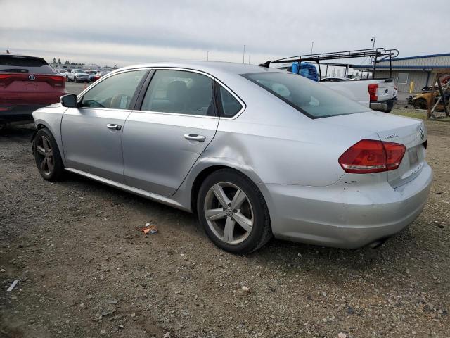 Изображение 2 2015 VOLKSWAGEN PASSAT S 2015 с VIN 1VWAT7A32FC092035